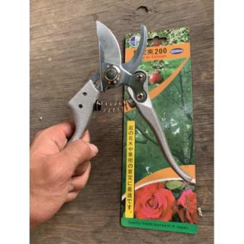 Kéo cắt tỉa cành cây Buddy nhật bản